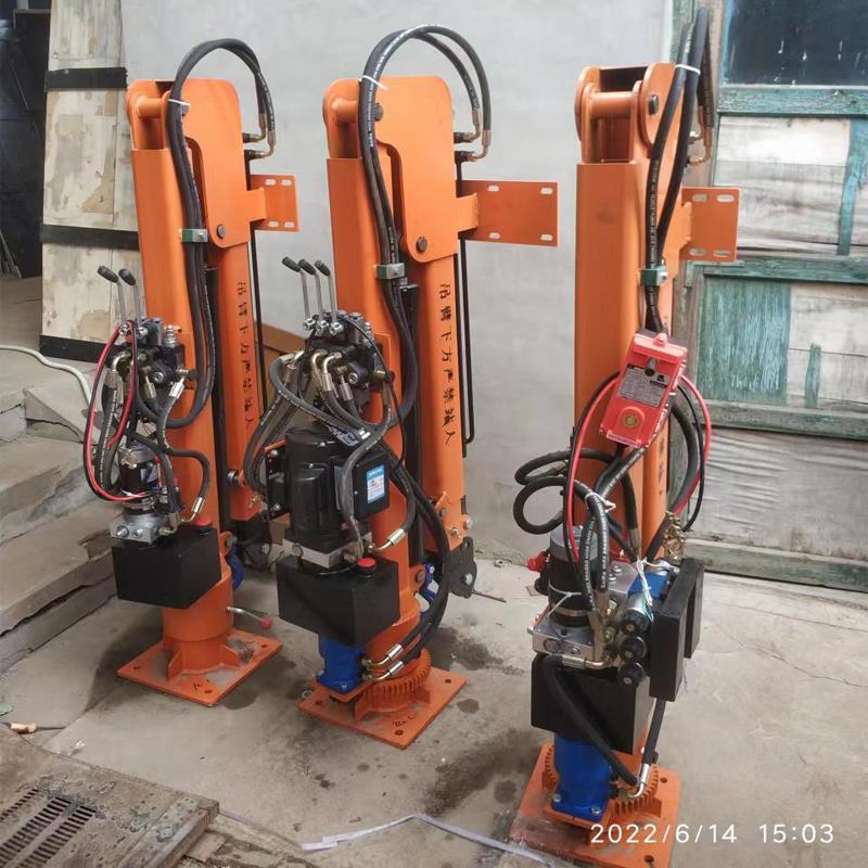 东沙群岛重汽蓝牌随车吊 3.2吨 国六动力强 液压驱动 农用自卸起重机